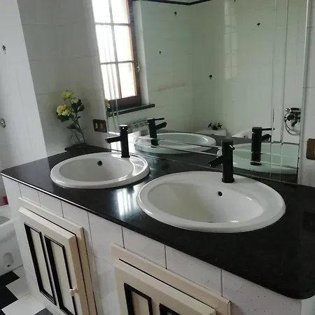 Konukevi Su Domus De Corinne