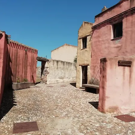 Su Domus De Corinne * Tratalias