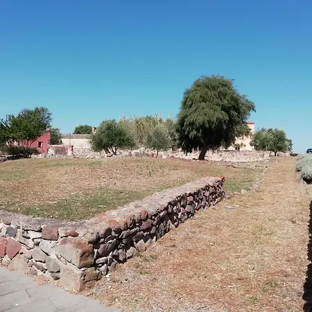 Casa de hóspedes Su Domus De Corinne *
