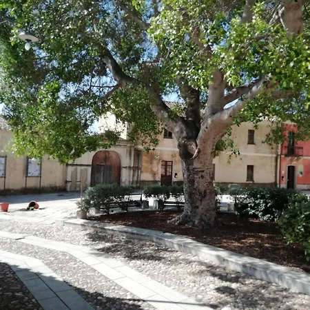 Su Domus De Corinne Tratalias