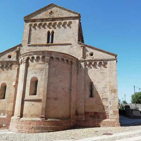 Su Domus De Corinne * Tratalias