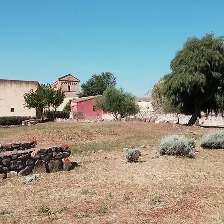Su Domus De Corinne Pensjonat *